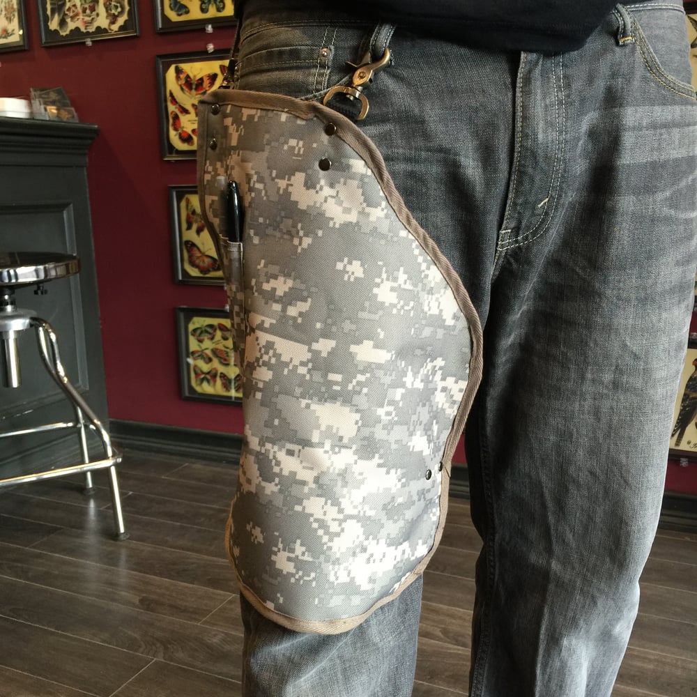 Image of camo vinyl/canvas leg apron