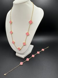 Image 1 of Clover Set Pink 
