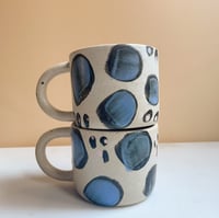 Image 5 of Baby blue leopard - thrown mug