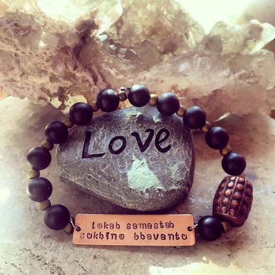 Image of Lokah Samastah Sukhino Bvantu Healing <3 Matte Onyx and Copper Antique Bead Bracelet