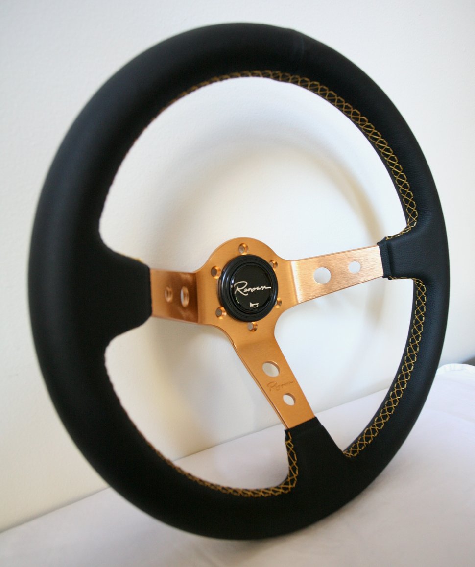 Image of Renown 100 Gold Steering Wheel