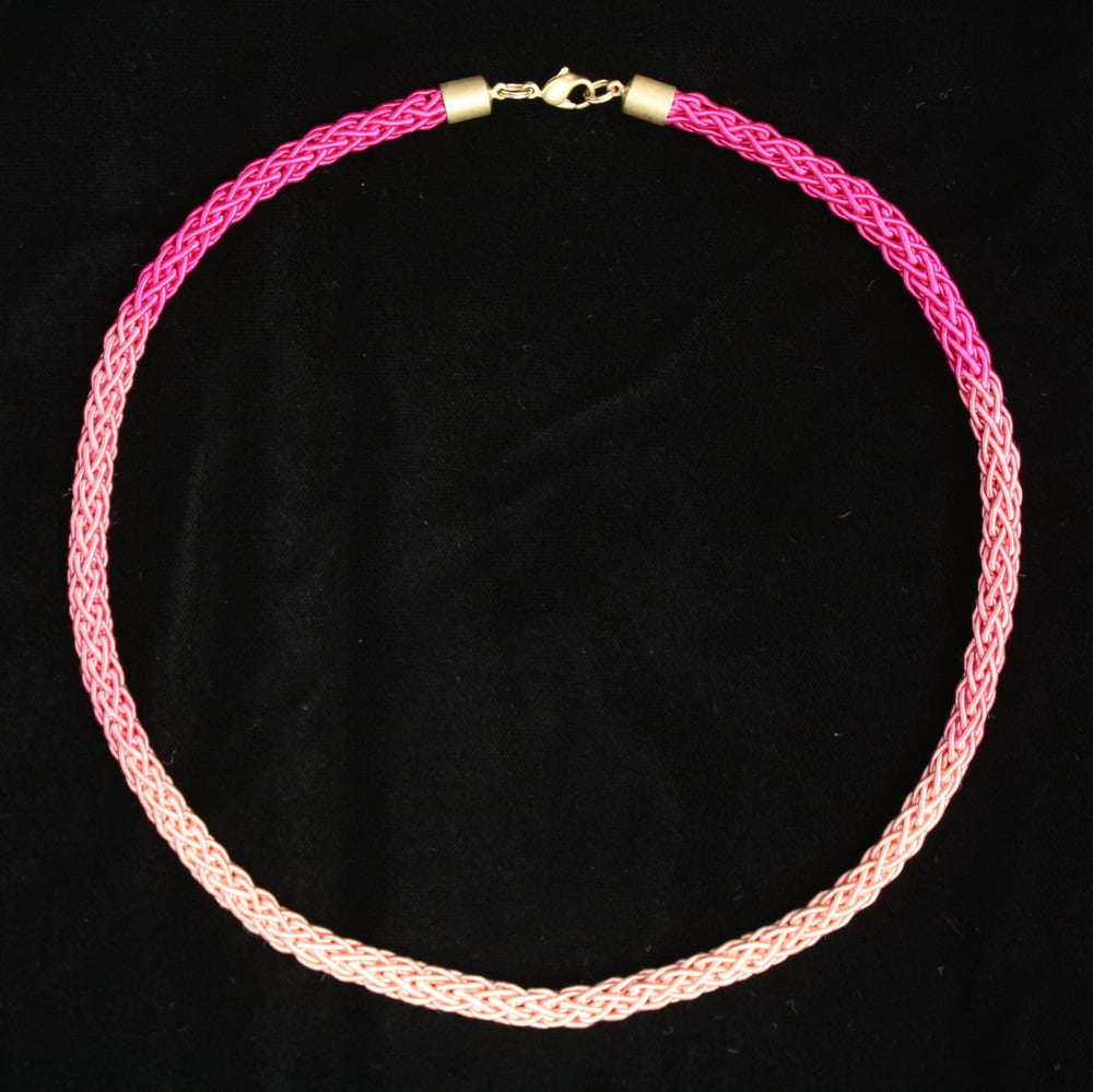 Image of Brass Pink Crochet Necklace Ombre