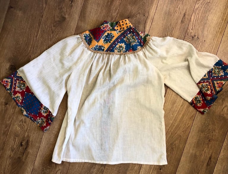 Vintage gauzy bell sleeve blouse Image 2