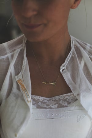 Image of *SALE* gold arrow and champagne diamond necklace