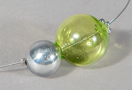 Image of collana MINIMALIA in perle soffiate di vetro trasparente di Murano