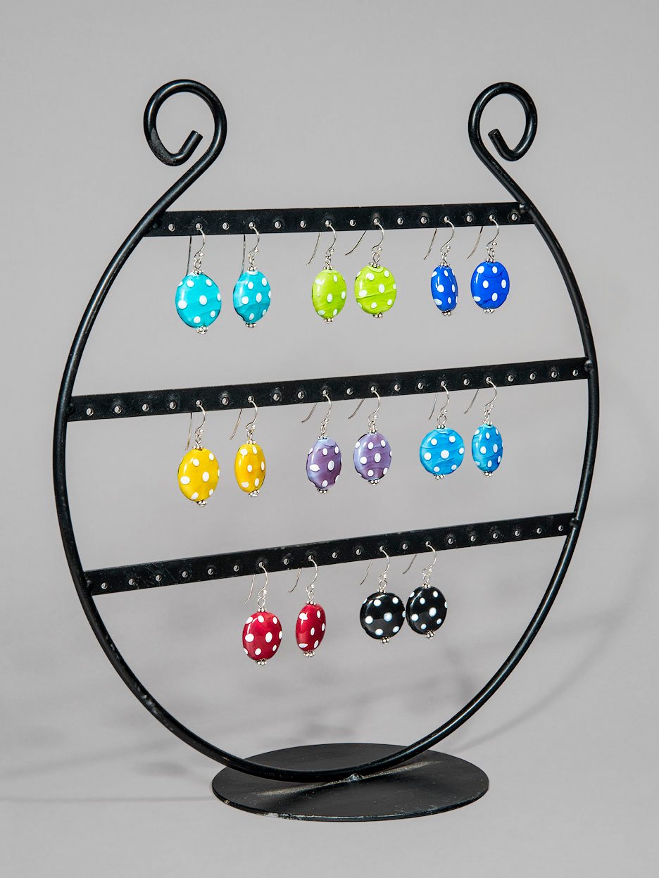 Image of orecchini MINNIE piatti in perle di vetro di Murano