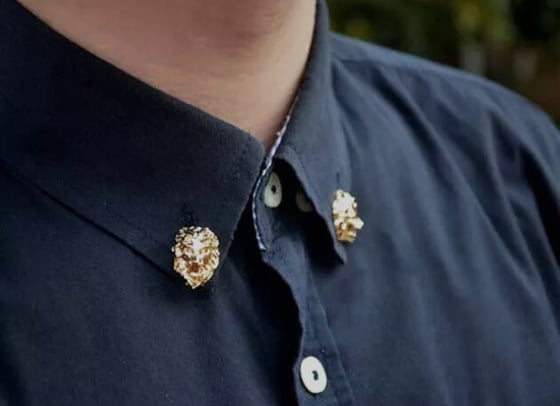 Image of King lion pins (pair)