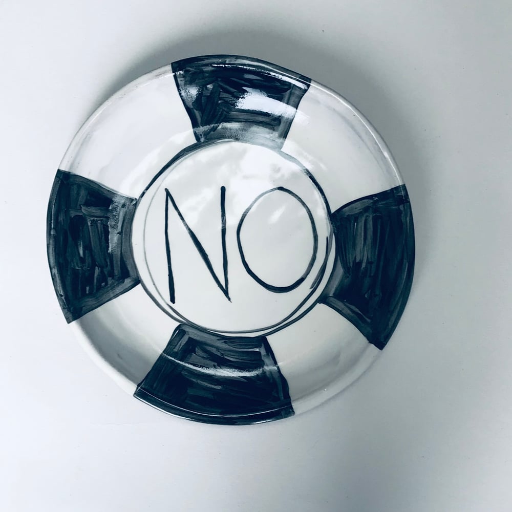 Image of LARGE YES/NO PLATE