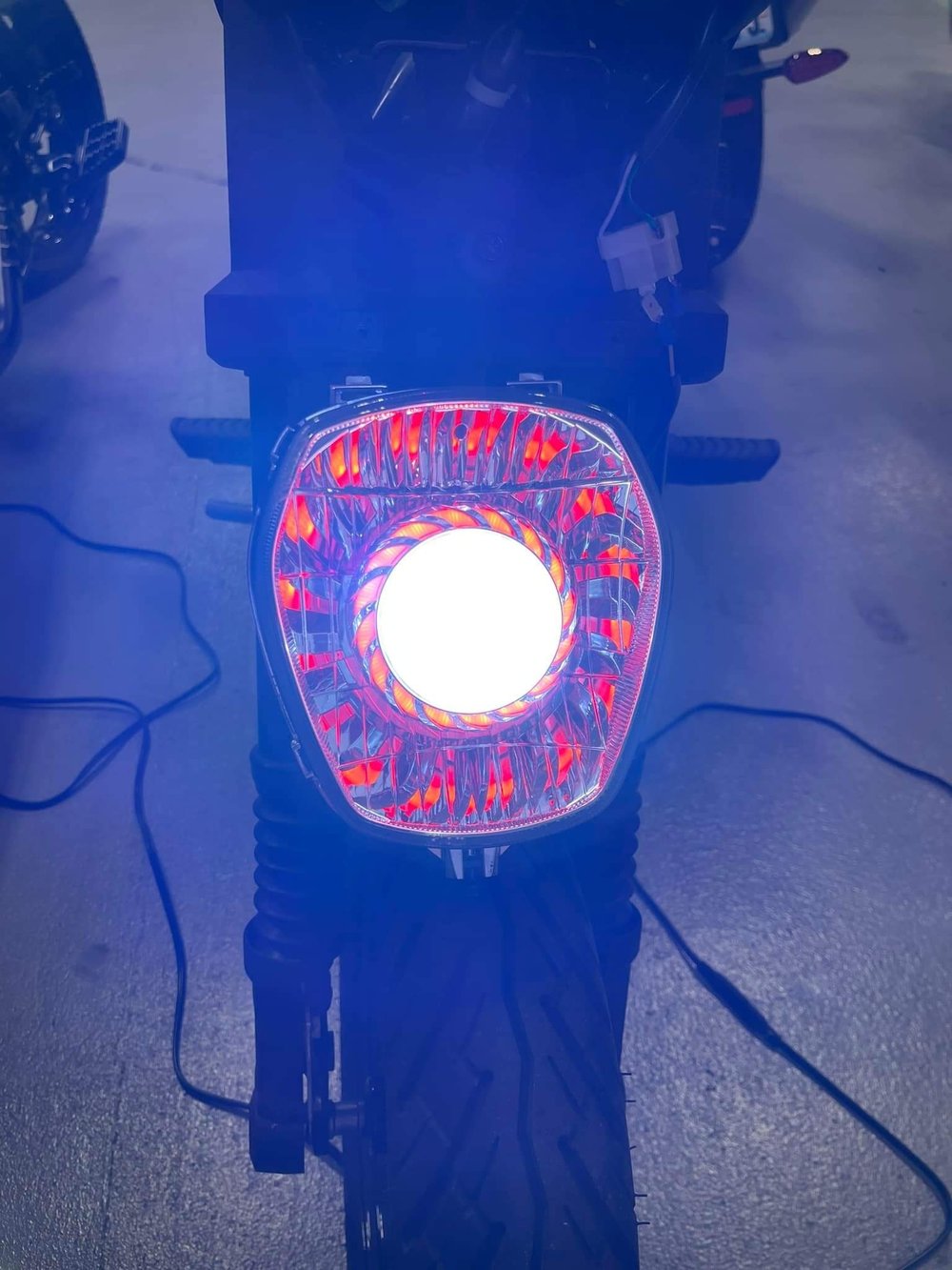 NAVi 110 LED DEMON EYE HEADLIGHT 