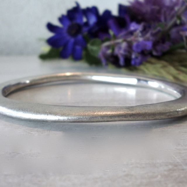 Image of Sterling silver oval bangle