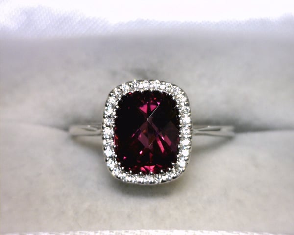 Image of 18K White Gold Rhodolite Garnet / Diamond Ring 