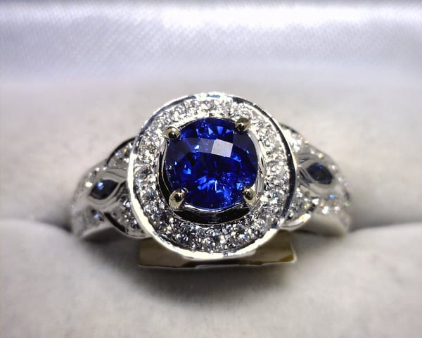 Image of 14K White Gold Ceylon Sapphire / Diamond Ring