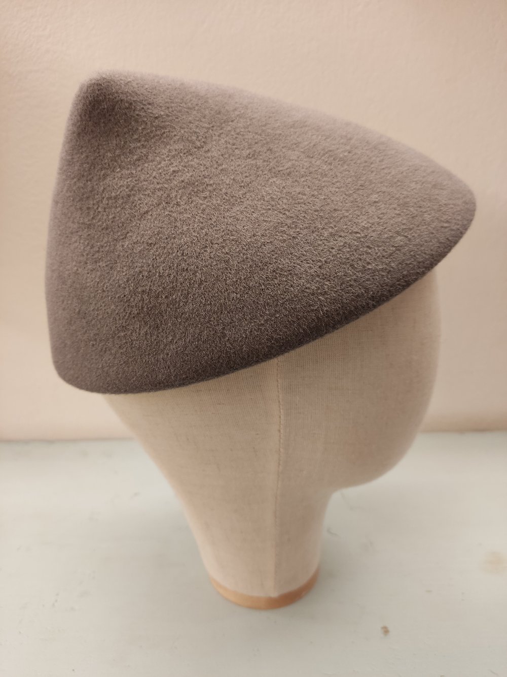 Image of Cappellino gattino grigio