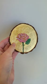 Image 2 of Rose on Leafed Raw Wood Slice