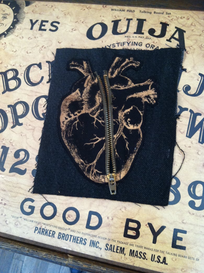 Image of Damage Patch Deluxe - Zipper Heart n.0001: Bronze Heart