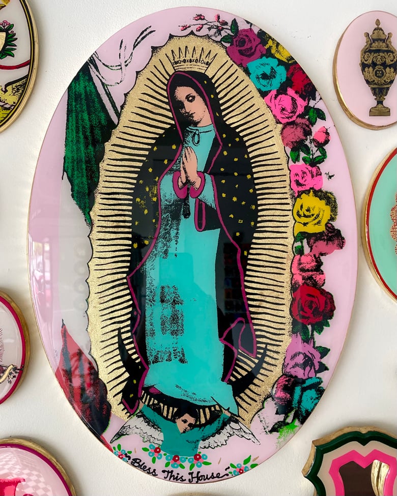 Image of Big Mary Oval Light Pink 35cm x 58cm