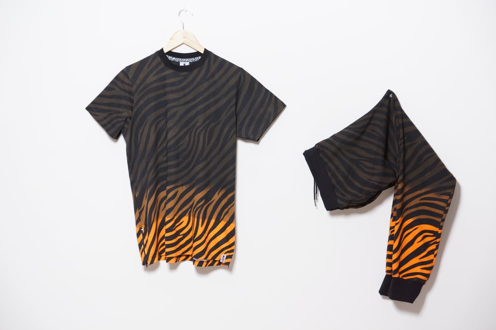 Image of RICH X 2STRONG Collab Tiger Tee (Ornge)