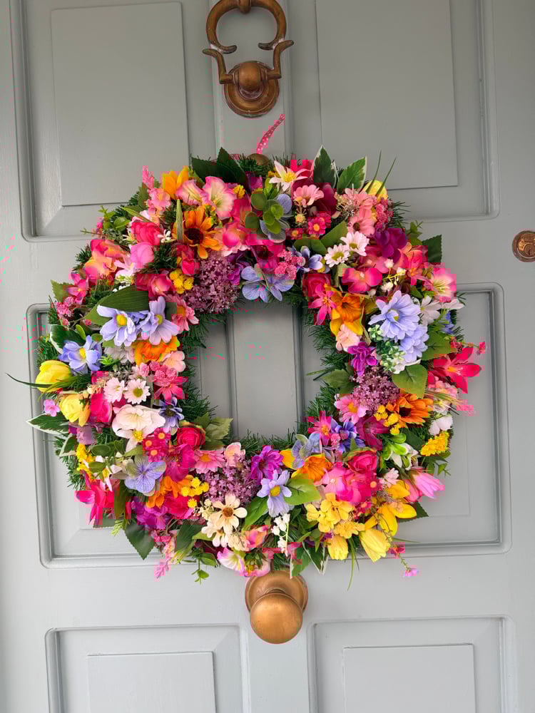 Image of 55cm Double Wired Full Floral 