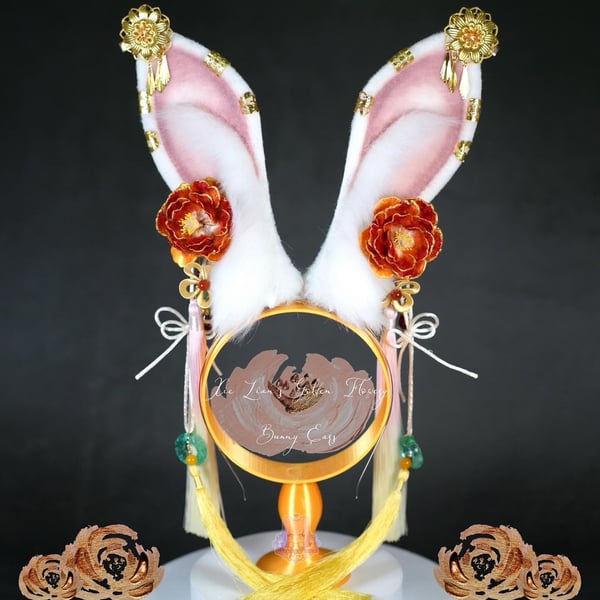 Image of Xie Lian’s Golden Flowery Bunny Ears