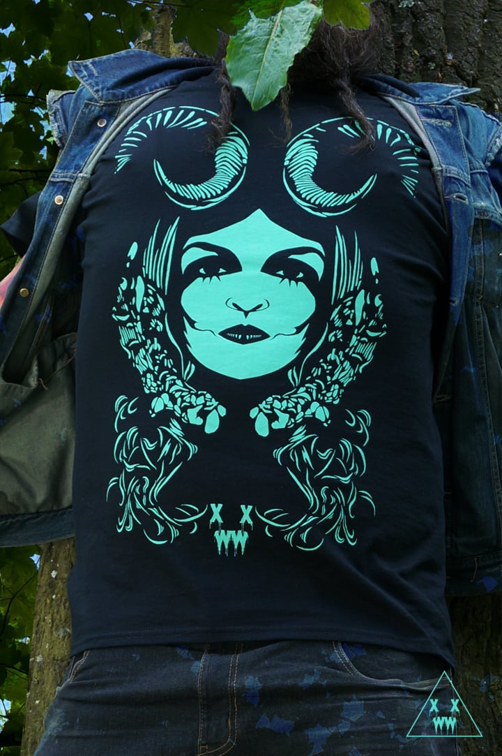 Image of XwwX Goddess Divine t-shirt