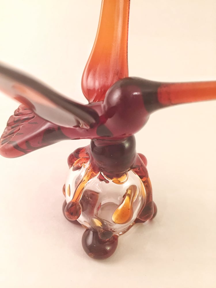 Image of Amber Humming Bird Dabber/Carbcap