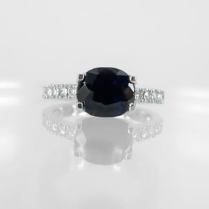 Image of PJ4879 18ct white gold and oval sapphire ring