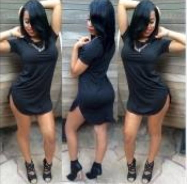 Image of T shirt dress black pre order 6/18