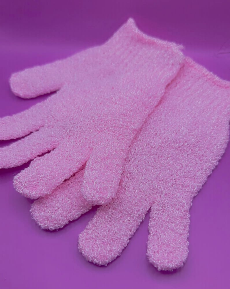 Image of Pink exfoliating gloves 