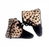 Snow Leopard Boot - laces