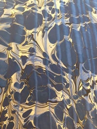 Image 3 of Marbled Paper #94 'Metallic Spanish Ripple' on Blue