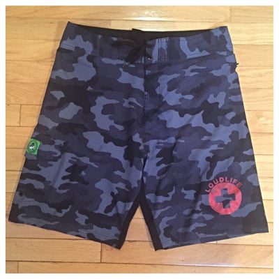 Image of "Stoner Beach" Board Shorts (camo)