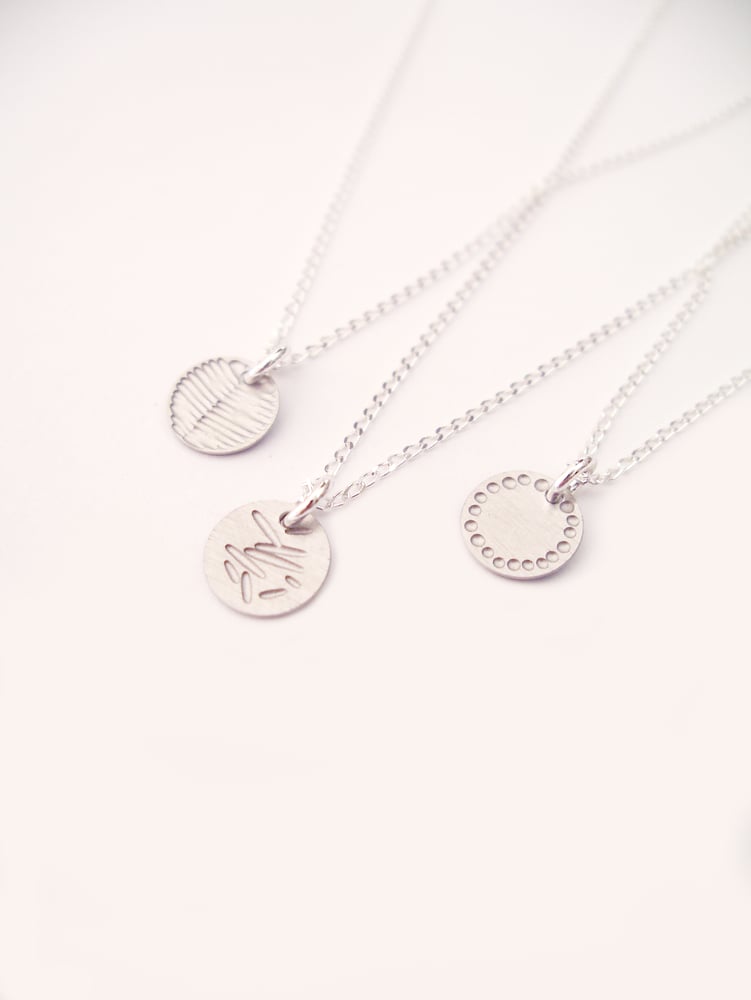 Image of DOT NECKLACE: BLOSSOM (STAINLESS STEEL)