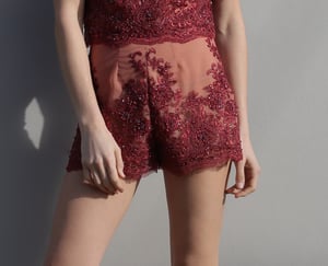 Image of VIENNA SHORTS | Red 