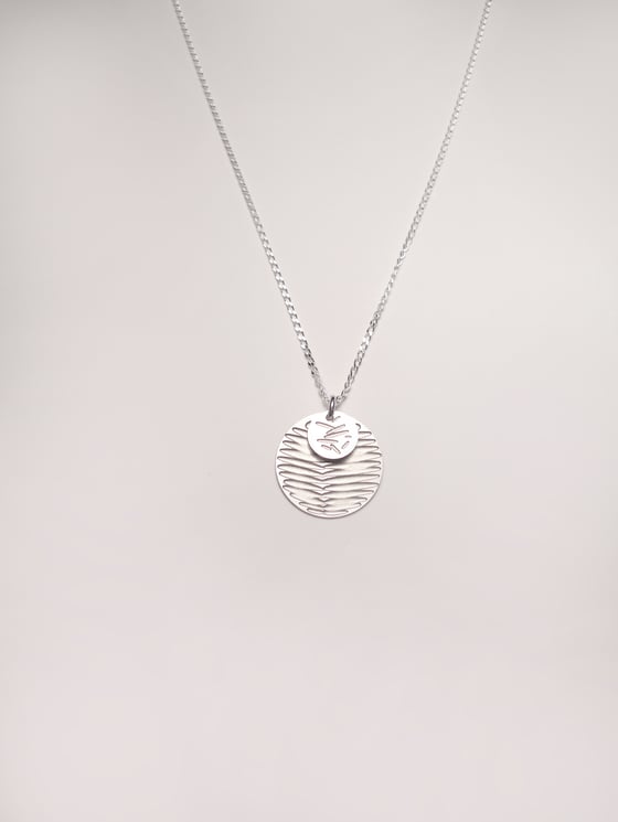 Image of MOON DOT NECKLACE: FROND POLLEN (ST. STEEL/ST.STEEL)