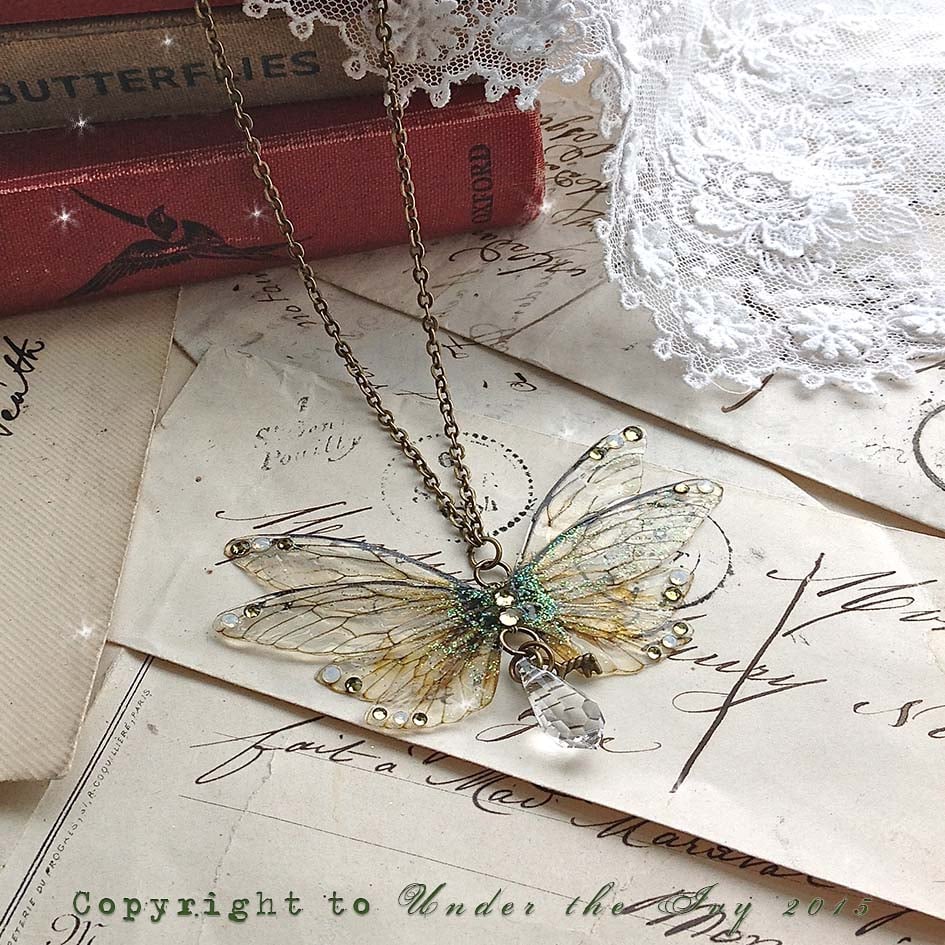 Image of Pretty double faerie wing necklace