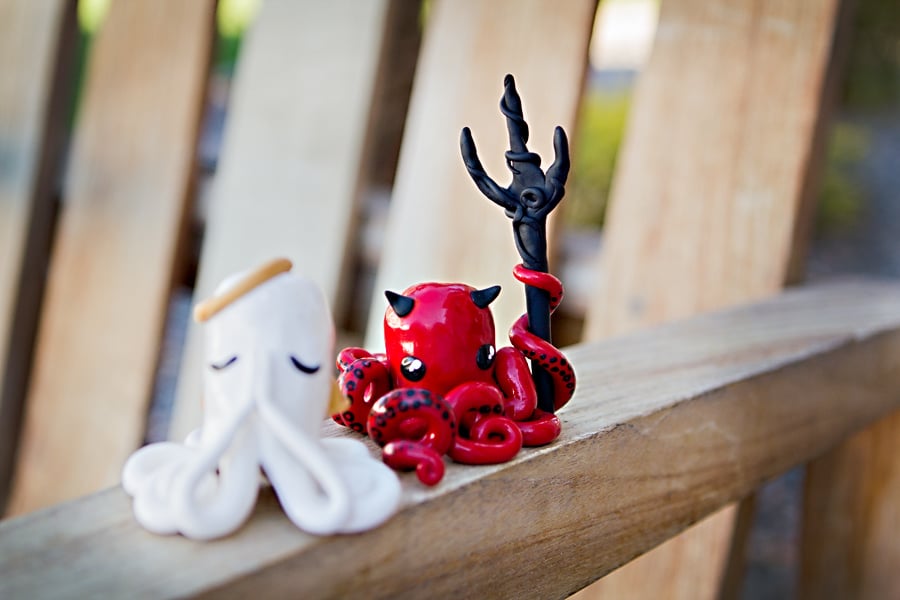 Image of Heavenly Sin - A Cephalopod Set - Angel & Devil Octopus