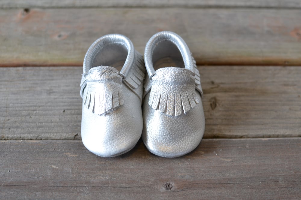 Image of Metallic Silver - Genuine Leather Moccasins