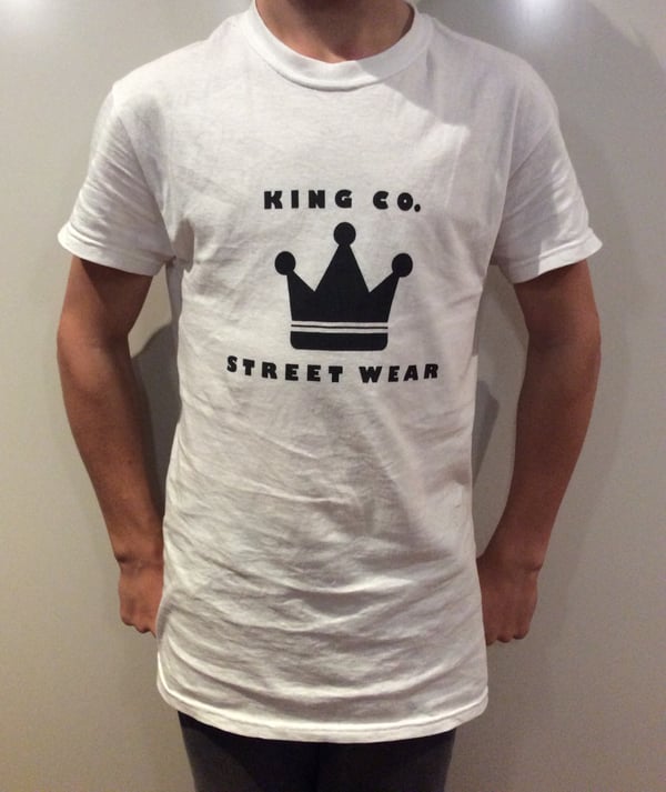 Image of The 'simple' tee