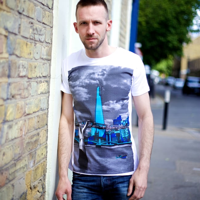 S,XL,XXL 'The Shard' t-shirt white