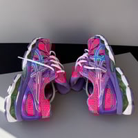 Image 2 of size: us8.5/10 uk7.5 eu42 cm26.5