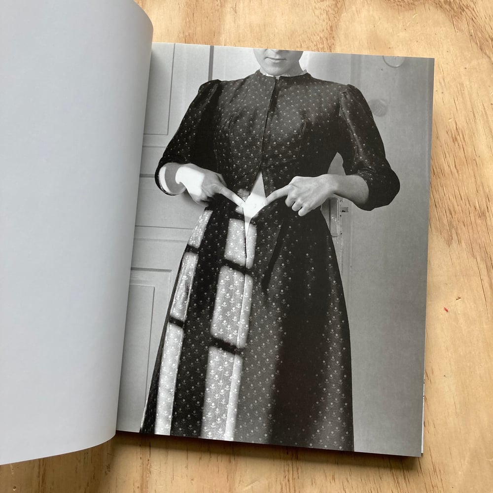 Bastienne Schmidt - ShadowHome
