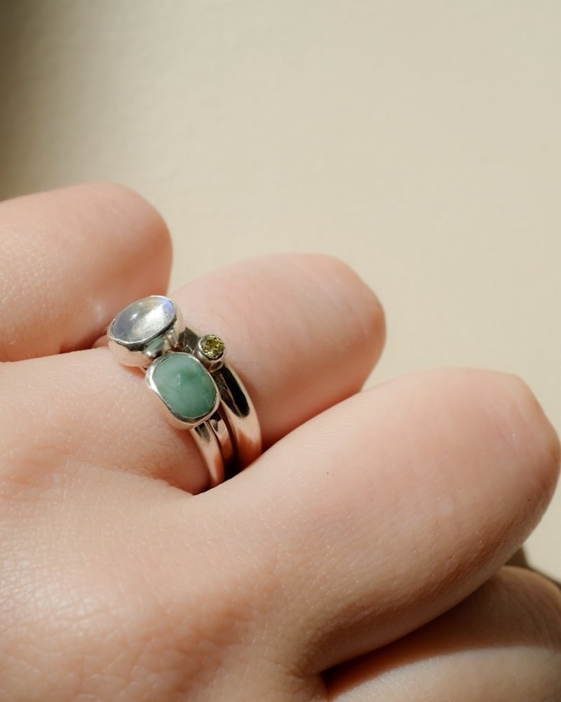 Image of Emerald Stacking Ring III Size 7