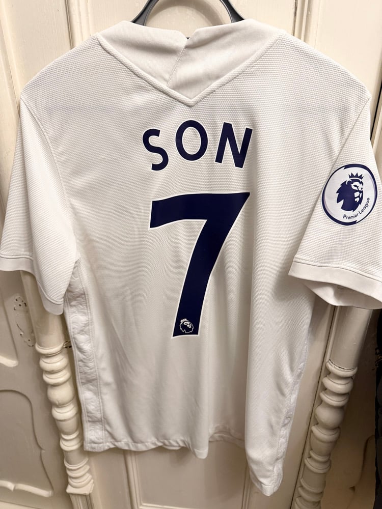 Image of PRE ORDER: Tottenham Hotspur “SON 7” 2021/22 Home Shirt + PL patch (L)