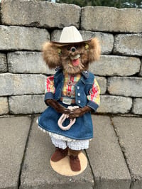 Image 2 of Maisie 