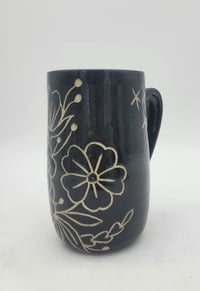 Image 3 of Black Cosmo Flowers Mug