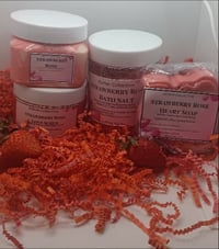 Image 2 of 🌹 Strawberry Rose Valentine’s Luxe Set – Limited Edition 💝
