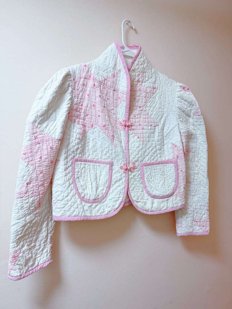 Image of Princess Puff Sleeve Quilt Coat — Baby Pink Sawtooth Star