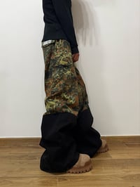 Image 4 of FLECKTARN Split Black Camo Pants