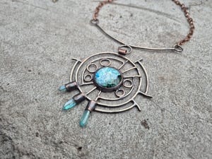 Blue round necklace 
