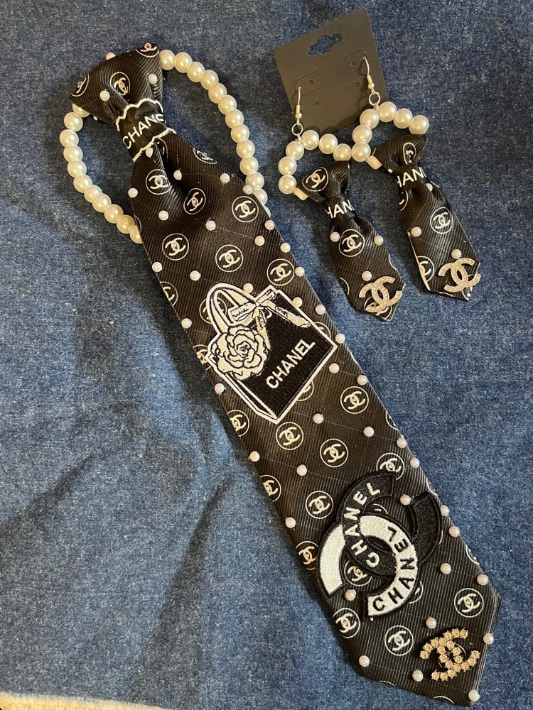 Image of Chanel Tie set 